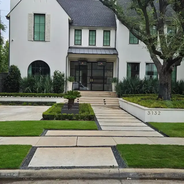 Front Yard Artificial Turf Modern Home Southlake Tx V2